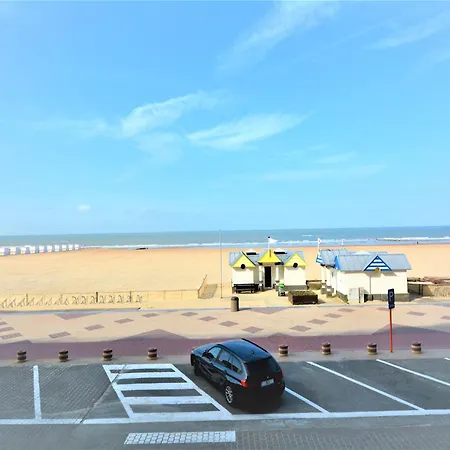 Appartement In Duinbergen By The Sailing Club Knokke-Heist